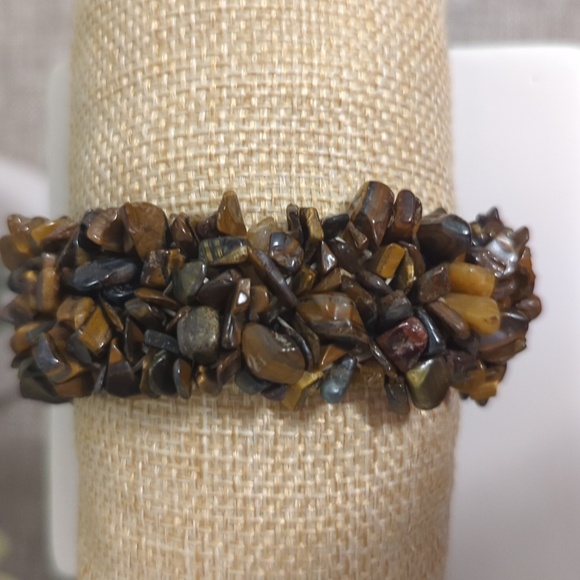 Tigers Eye Chips Stretch Bracelet - Picture 2 of 4